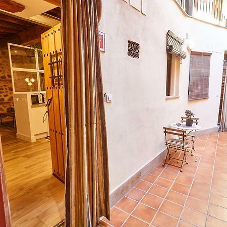 דירות Lofts Amantes De Toledo -Loft Cobertizo מראה חיצוני תמונה